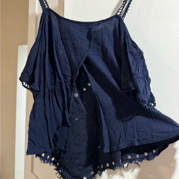 Blue cut out tank top - Picture 2 of 2